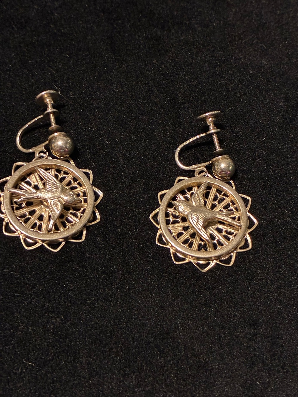 Vintage Silver Bird Medallion Screw-Back Earrings - Silver